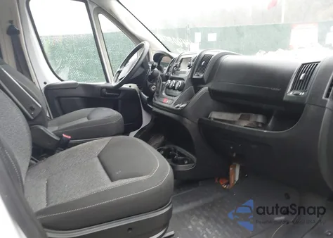 2019 Ram Promaster 1500 Low Roof 118 Wb z USA, uszkodzony, nr VIN 3C6TRVNGXKE505423